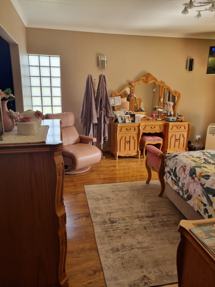 3 Bedroom Property for Sale in Vaalpark Free State